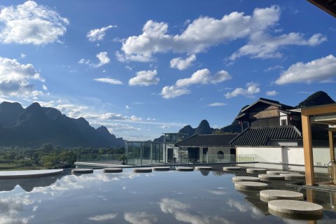 水稻田度假酒店(阳朔十里画廊遇龙河店)