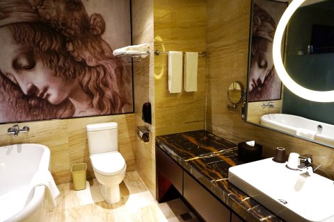 丹东威尼斯建国饭店