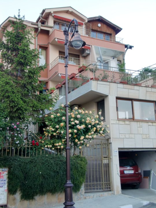 Villa “Ani” Sveti Vlas ; Bulgarian Black Sea Coast Open: May to October