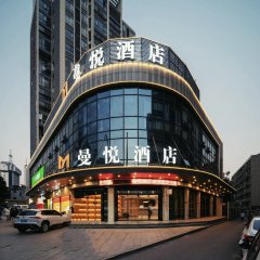 酒店头图