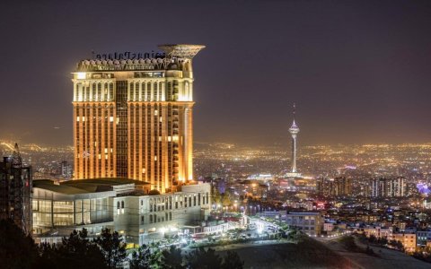 德黑兰埃斯皮纳斯宫酒店(Espinas Palace Hotel Tehran)