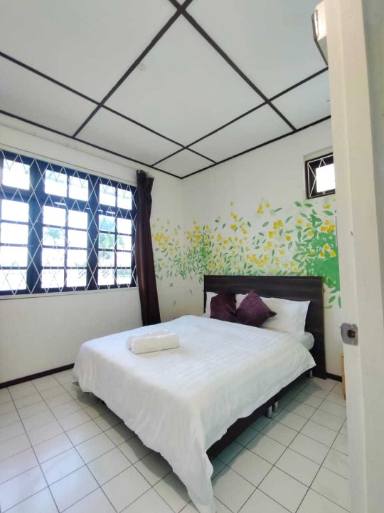 威尼斯纳托尔家庭旅馆(Sama Jaya Industrian 6BR Kota Samarahan education hub By Natol Homestay-Venice)