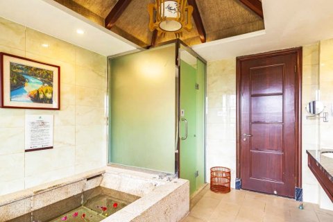 和平热龙温泉度假村