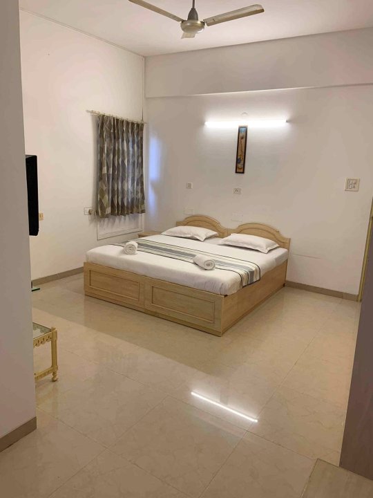 Comfortable & Relaxing Stay in Bandra East