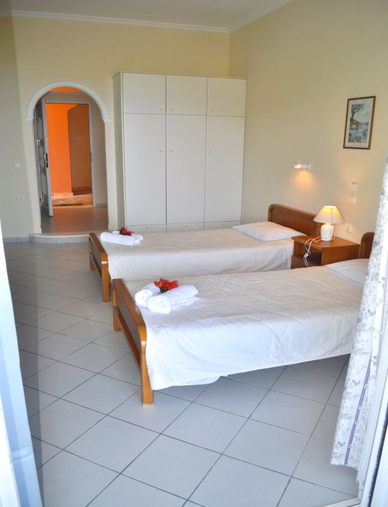 Studio Apartment Papadatos - Pelekas Beach, Corfu