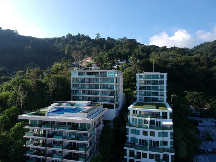 Privilege A1- Private Pool Sea View Apartment on Kalim Bay