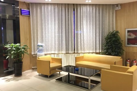 派派酒店(三河燕郊华北科技学院店)