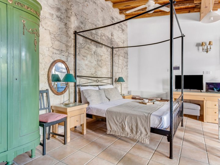 Cornaro House - Charming Studio Apartment