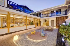 香格里拉半夏时光民宿(独克宗古城店)