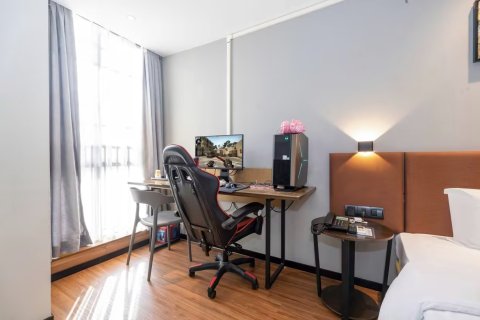 佛山银利酒店(南庄地铁站吉利广场店)