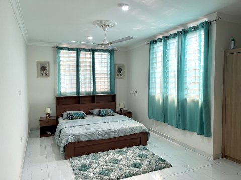 Hidden Gem in Oyibi New 2 Luxury Bedroom Apartment