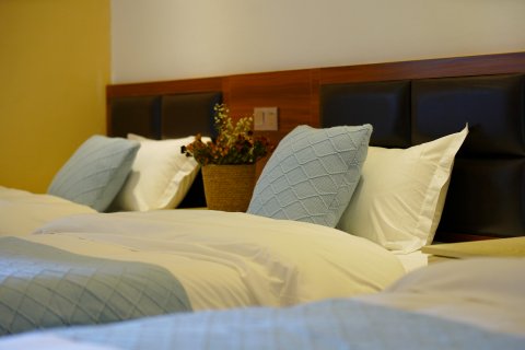 泸沽湖水岸山舍客栈