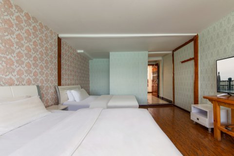 泸沽湖纳古大酒店