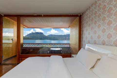 泸沽湖纳古大酒店