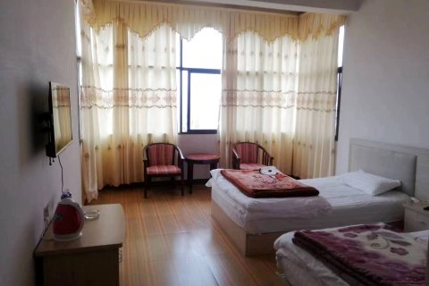 轿子雪山印象酒店