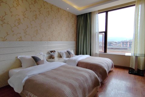 泸沽湖水岸山舍客栈