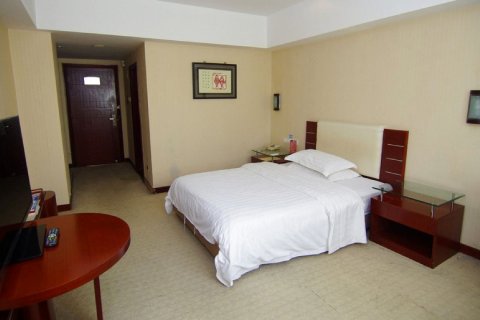 昌建商务酒店(漯河火车站店)