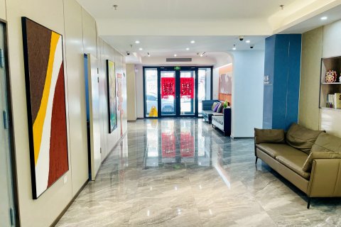 华勘酒店(天津中山门地铁站店)