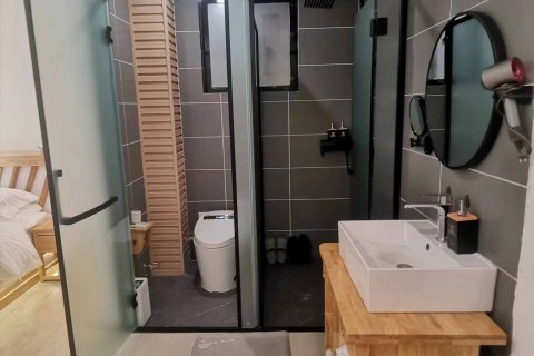 大理极浦水景别墅东门店