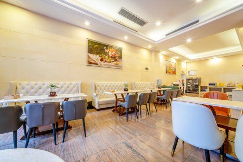 维也纳酒店(贺州市政广场缤纷环球城店)