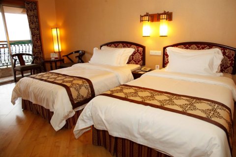 梅州雁南飞围龙大酒店