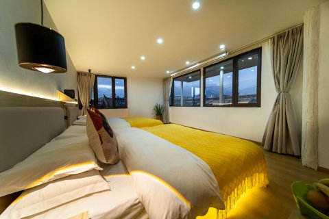 丽江忆梦尘风雪山观景客栈