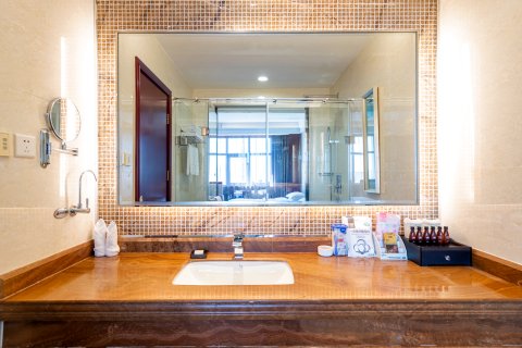 庆阳阳光雄越大酒店(市政府东方丽晶茂店)