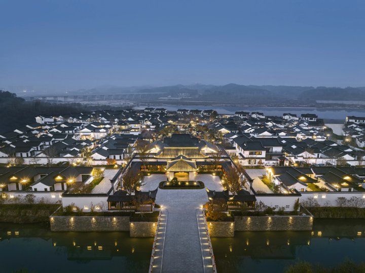 蓝城桃花源温泉合院