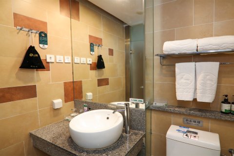 飞鹿酒店(西安钟鼓楼回民街店)