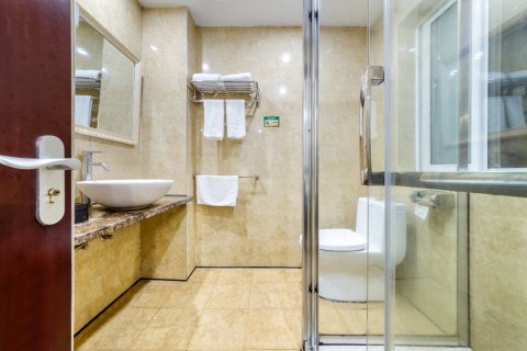 海伦百纳酒店(遂昌龙谷路店)