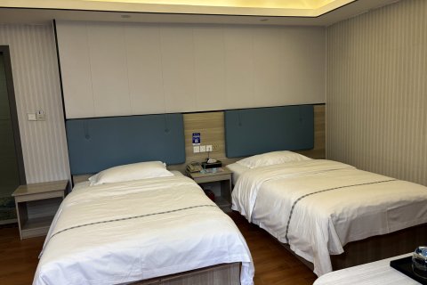 高州旺角假日酒店