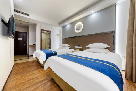 海伦百纳酒店(遂昌龙谷路店)