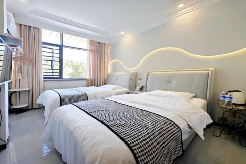 拉吖民宿(黄果树瀑布景区店)