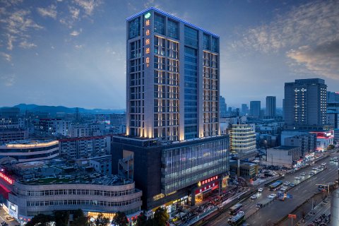 维也纳酒店(徐州苏宁广场德基广场店)