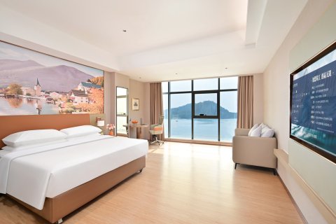 维也纳酒店(汕尾翡翠湾二马路美食街店)