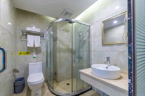 上犹犹泰大酒店