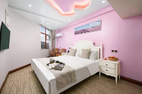 九宫大饭店(通山九宫山风景区云中湖店)