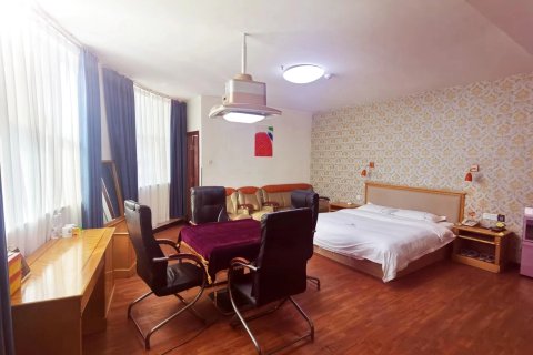 天鹅大酒店(汝州火车站店)