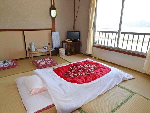 小里冈名宿(Minato Ryokan)