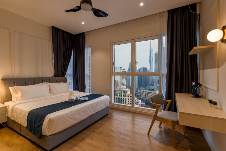 Premium 1 Bedroom, Quill Residences by Five Senses