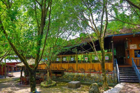 九州驿站(英德天门沟驿站树屋村)