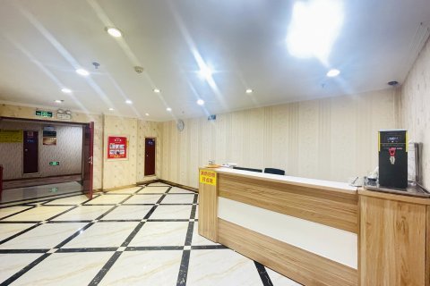 扬子水都宾馆(乌鲁木齐火车南站店)