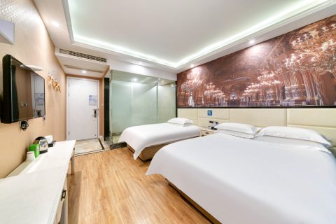 创e家主题酒店(云和城东路汽车站店)