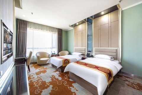 夏日麗景酒店(西宁火车站青海人民医院店)