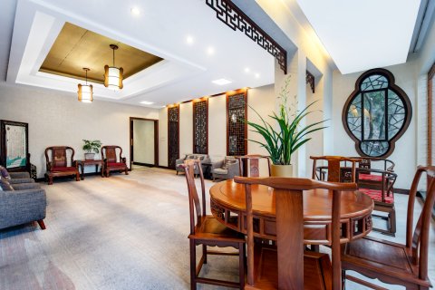 萃园城市酒店(东关街文昌阁店)