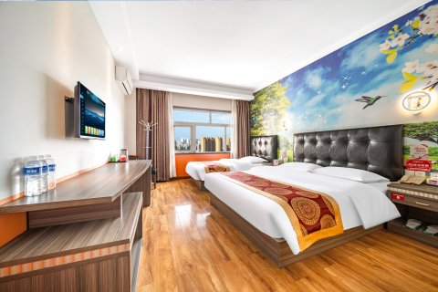 迈高德酒店(郑州火车站二七广场店)