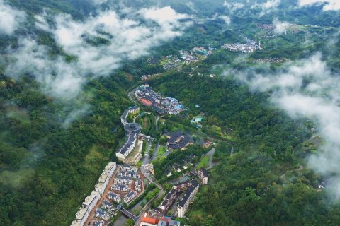 中铁花水湾温泉酒店