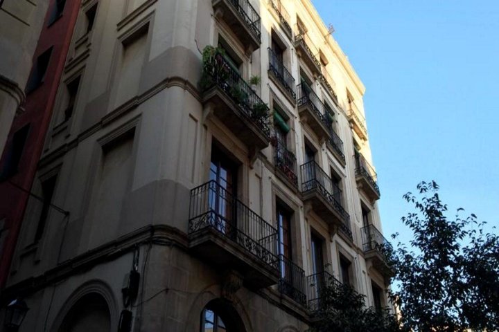 巴塞罗那街道公寓15号(No 15 - the Streets Apartments Barcelona)