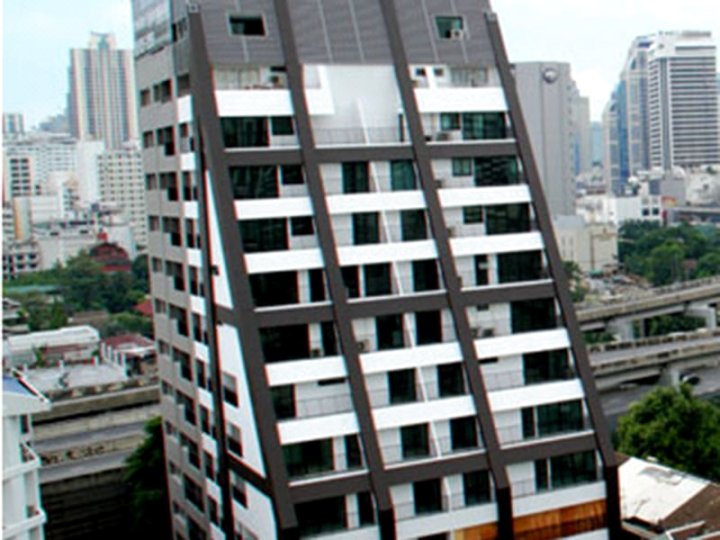 曼谷诺瓦公寓(Renova Residence Bangkok)