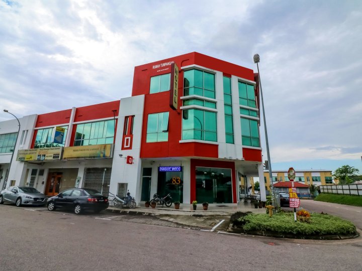 柔佛州因皮安耶玛斯尼达酒店- 风信子酒店(Nida Rooms Johor Impian Emas at Bluebell Hotel)